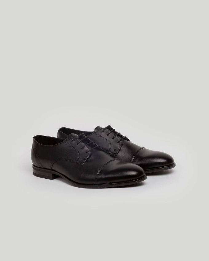 SAPATO SOCIAL PRETO COM CADARÇO SKU 0,24439