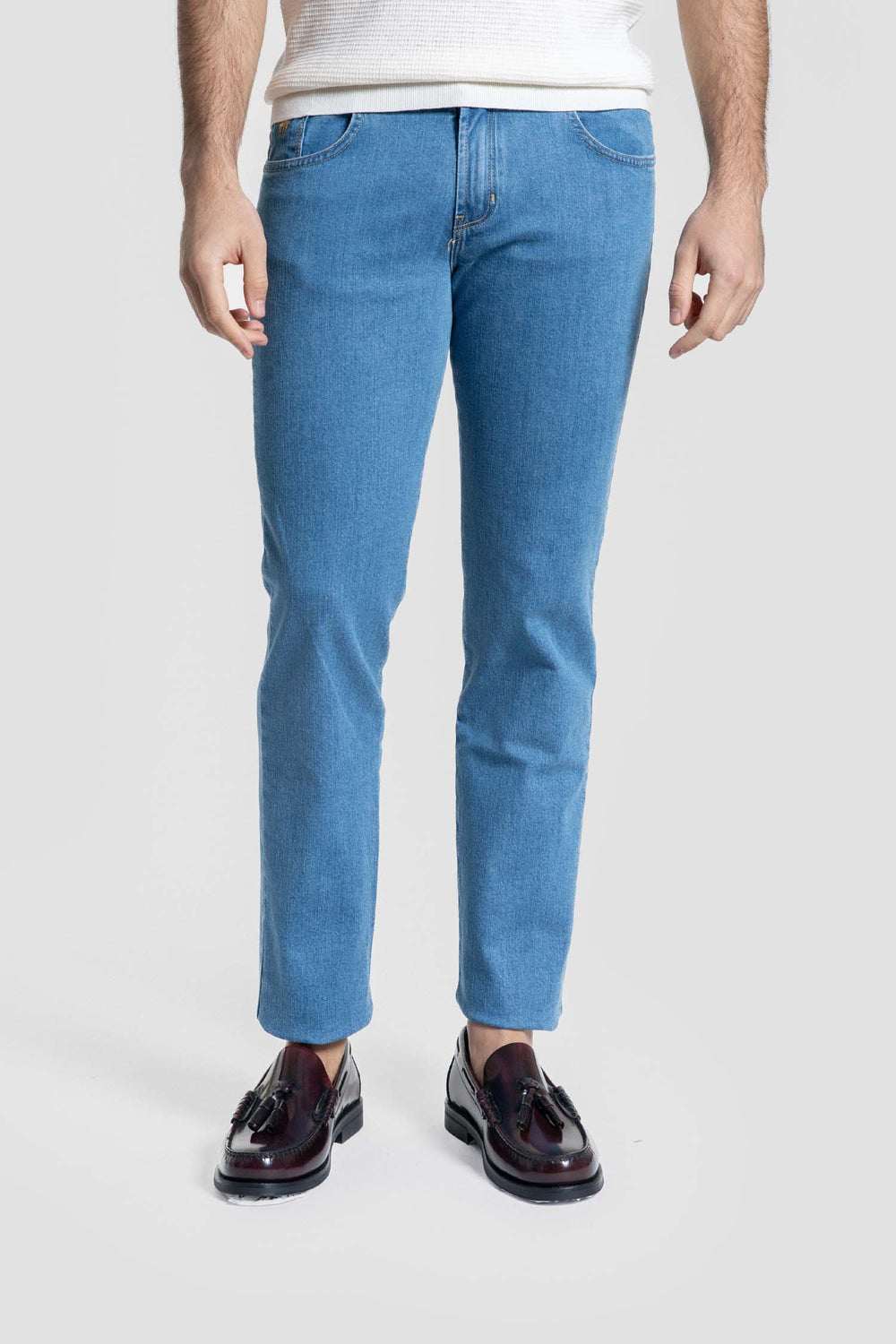 PANTALON VAQUERO CLASICO ACIDO SKU 0.00001