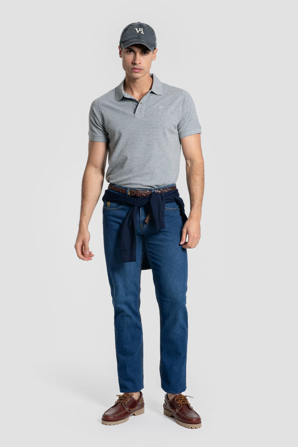 Polo brodé écusson Gris SKU 0.27365
