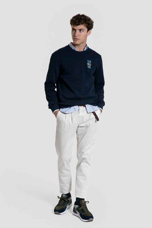 Sudadera Azul Marino Estampado Vaquera SKU 0.32719