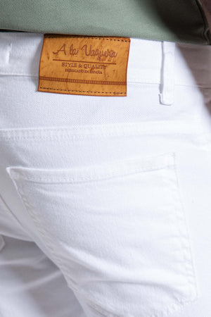 Pantalón Cinco Bolsillos blanco SKU 0.33327