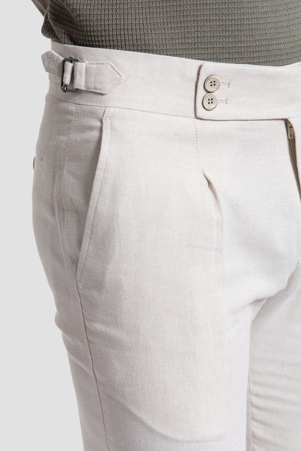 Pantalón con Ajuste Lateral Arena SKU 0.33695