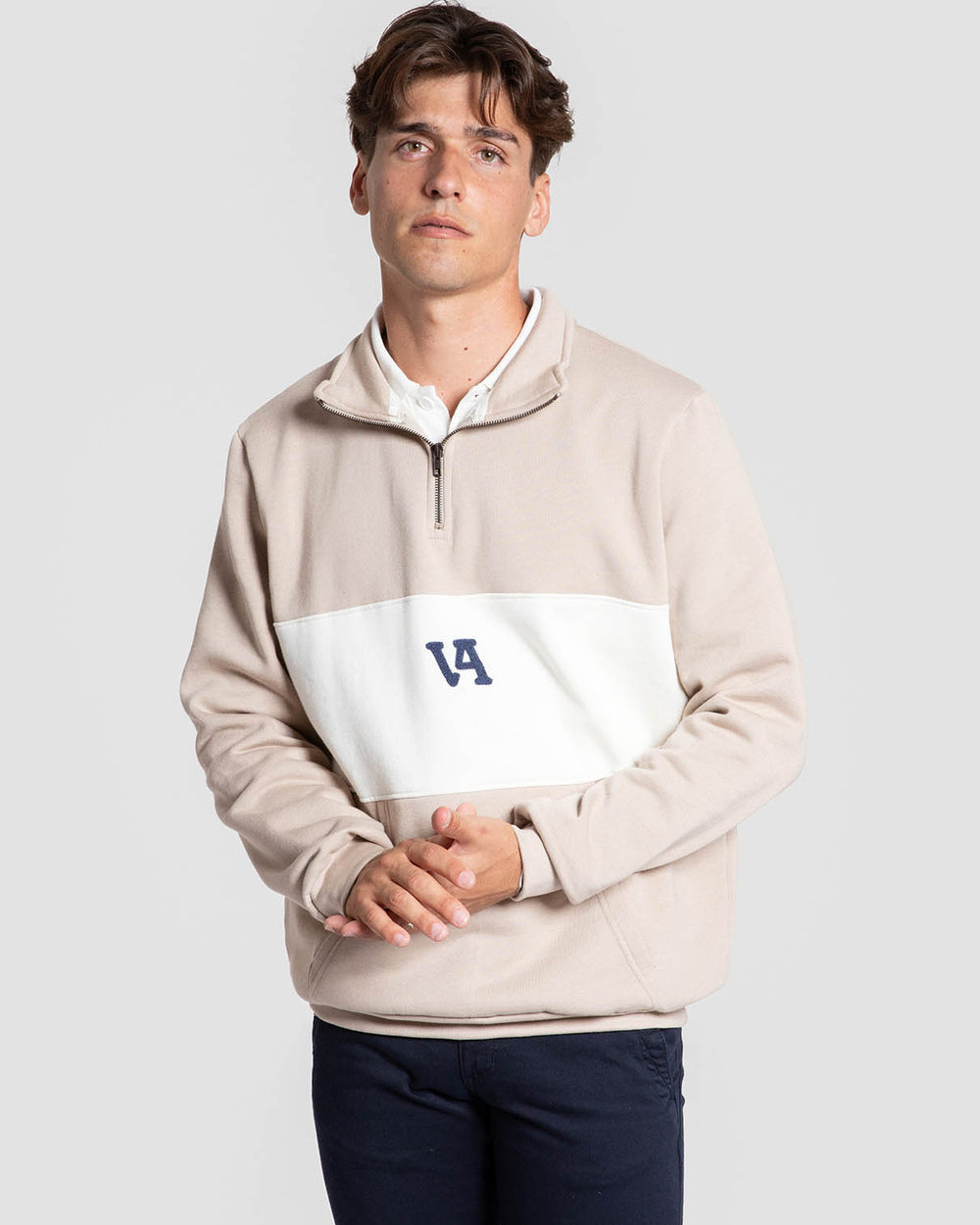 Sudadera Hombre Media Cremallera con Franjas Taupe SKU 0.34723