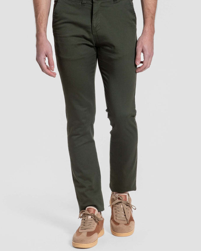 Chino Básico kaki SKU 0.00041