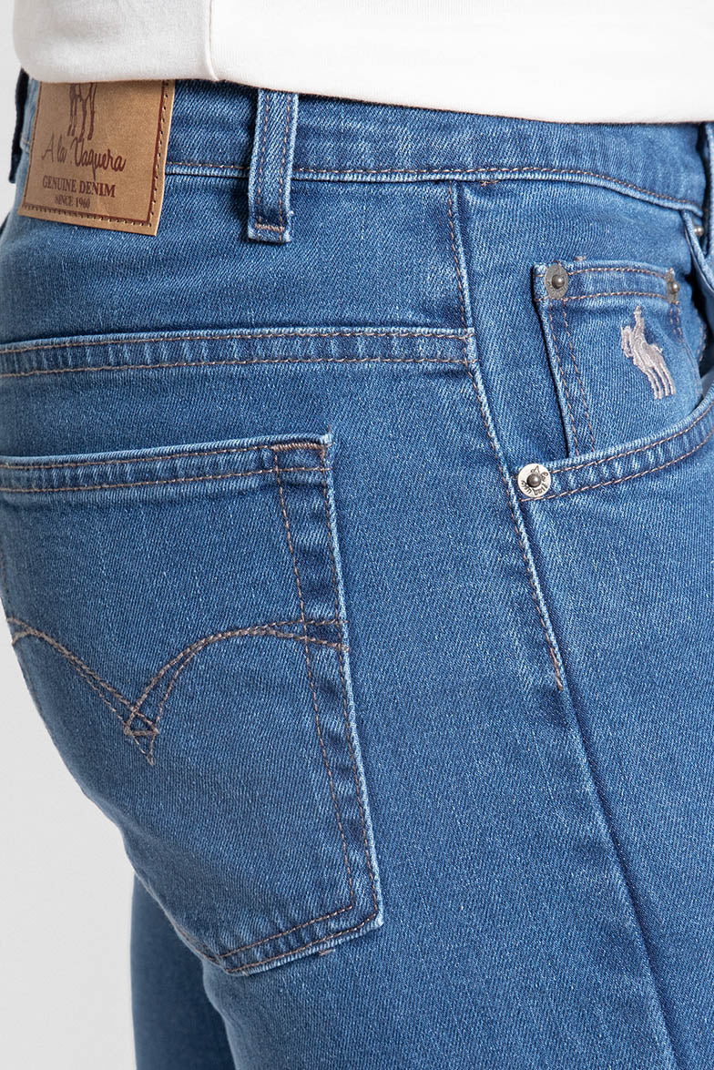 Jean cinq poches SKU 0.10383 