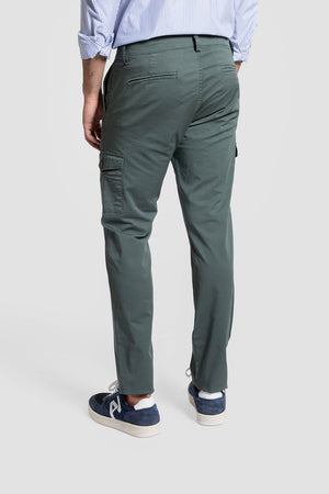 Pantalón Chino Cargo hoja SKU 0.11344