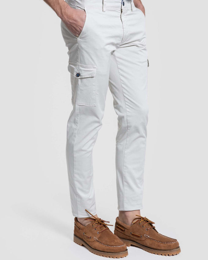 Pantalon cargo chino couleur sable, référence 0.11344