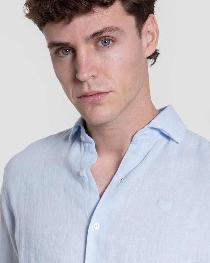 Camisa lino celeste SKU 0.33315