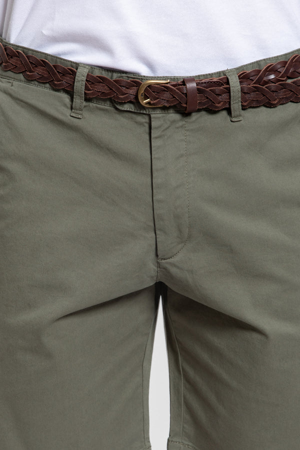 Bermuda kaki SKU 0.34105