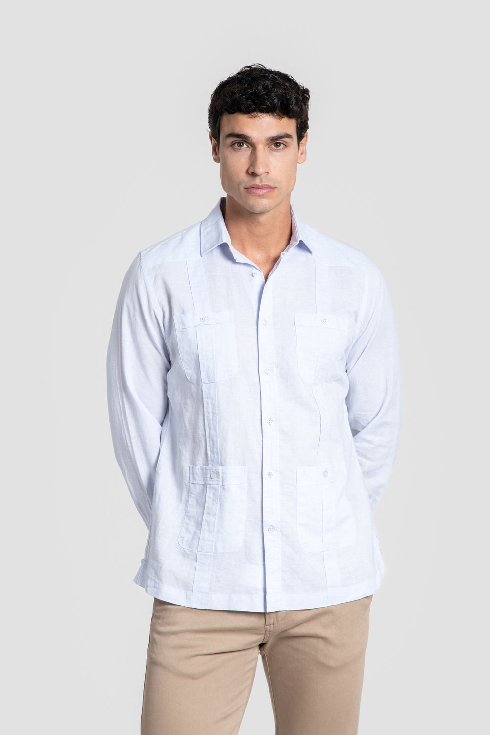 Guayabera lisa Celeste SKU 0.34316
