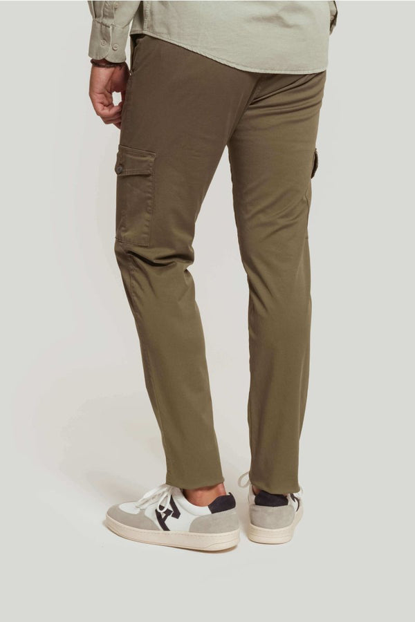 Chino Cargo Kaki SKU 0.11344