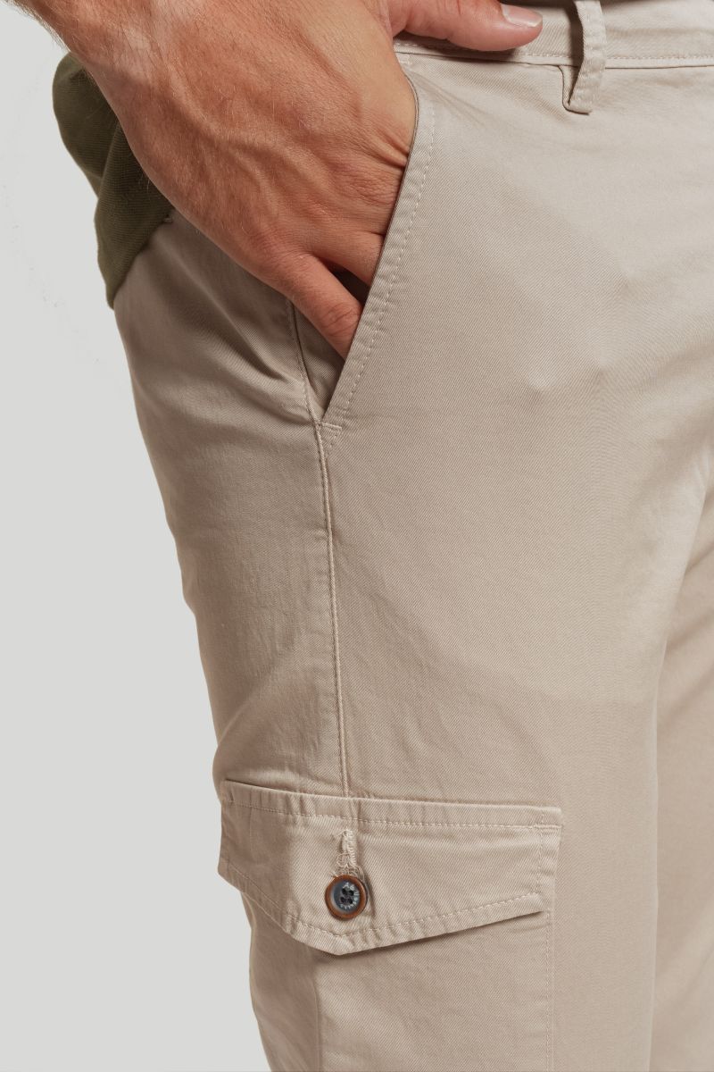 CHINO CARGO BEGE SKU 0,11344