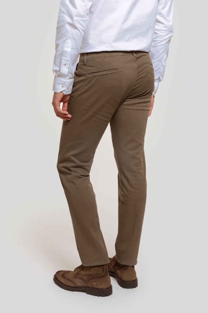 PANTALON CHINO SKINNY VIVO COLOR KAKI SKU 0.20422