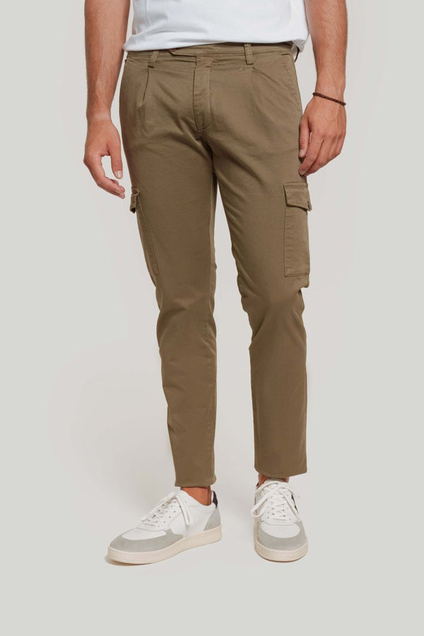 CHINO CARGO PINZAS KAKI SKU 0.23901
