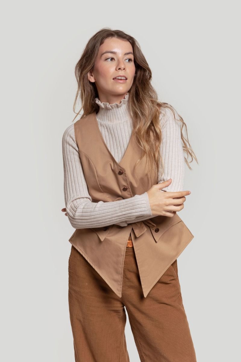 CHALECO ROMERIA CAMEL SKU 0.24421
