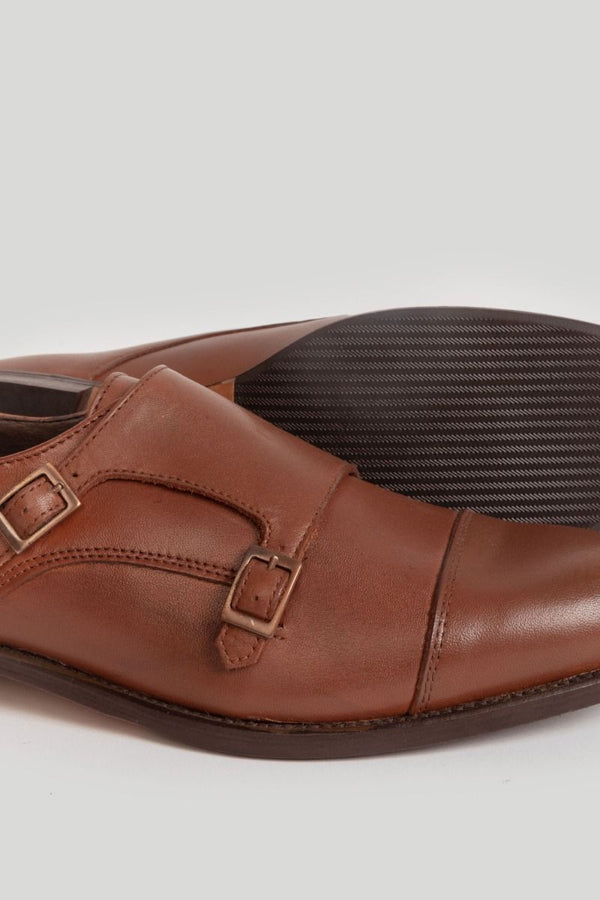SAPATO SOCIAL COM FIVELA MARROM SKU 0,24448
