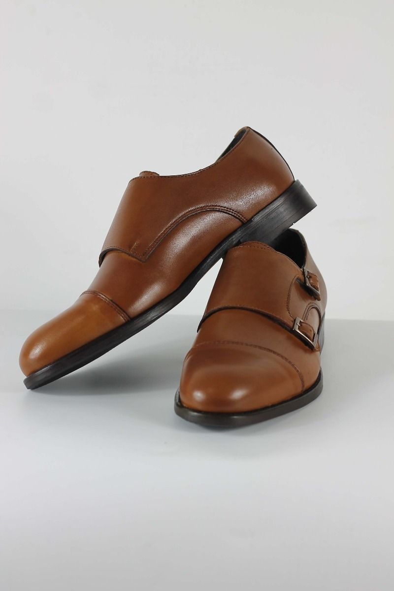 SAPATO SOCIAL COM FIVELA CAMEL SKU 0,24448