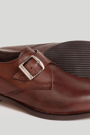 SAPATO COM FIVELA MARROM SKU 0,26297