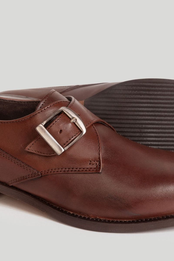 SAPATO COM FIVELA MARROM SKU 0,26297