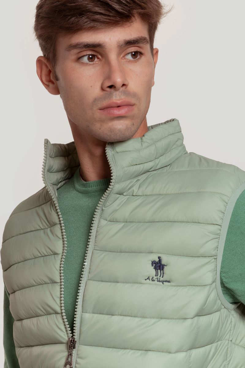CHALECO PLUMA CABALLO VERDE AGUA SKU 0.26964