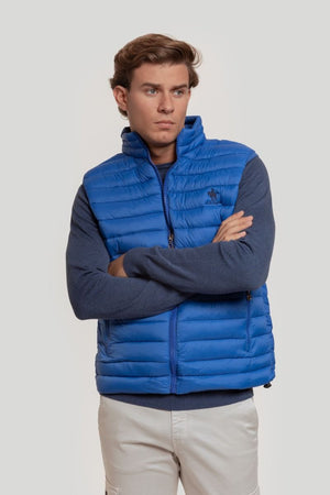 CHALECO PLUMA CABALLO AZULON SKU 0.26964