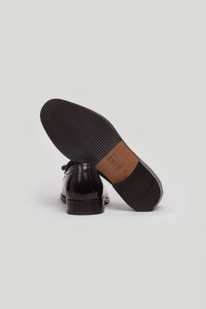 SAPATO SOCIAL COM BORLAS PRETAS SKU 0,27766