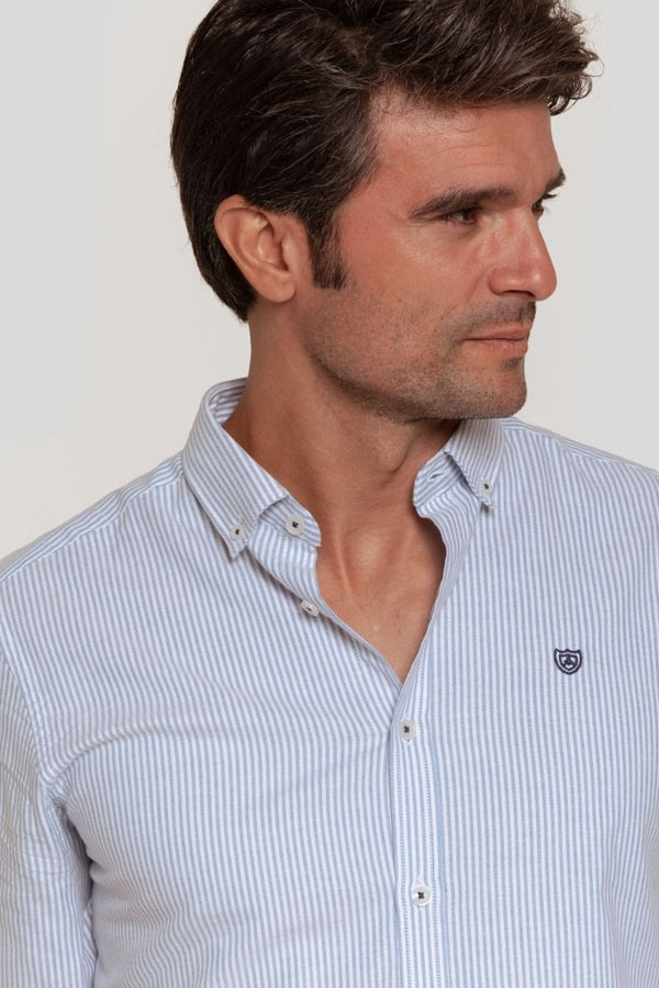 CAMISA RAYA FINA CELESTE SKU 0.29434
