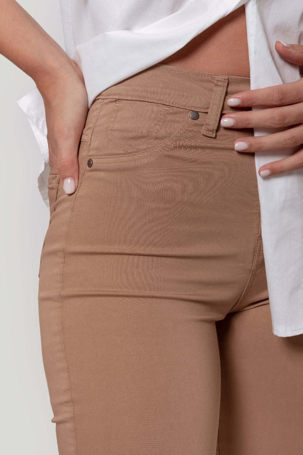 PANTALON TIRO ALTO SKINNY CAMEL AZUL SKU 0.29437