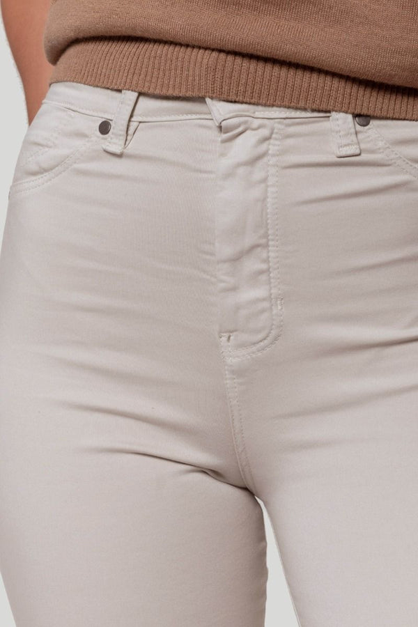 PANTALON TIRO ALTO SKINNY BEIG SKU 0.29437