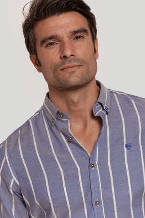 CAMISA RAYA ANCHA CELESTE SKU 0.29459