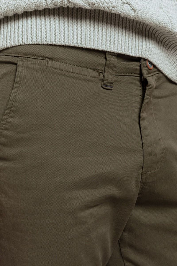 CHINO BASICO KHAKI SKU 0.00041
