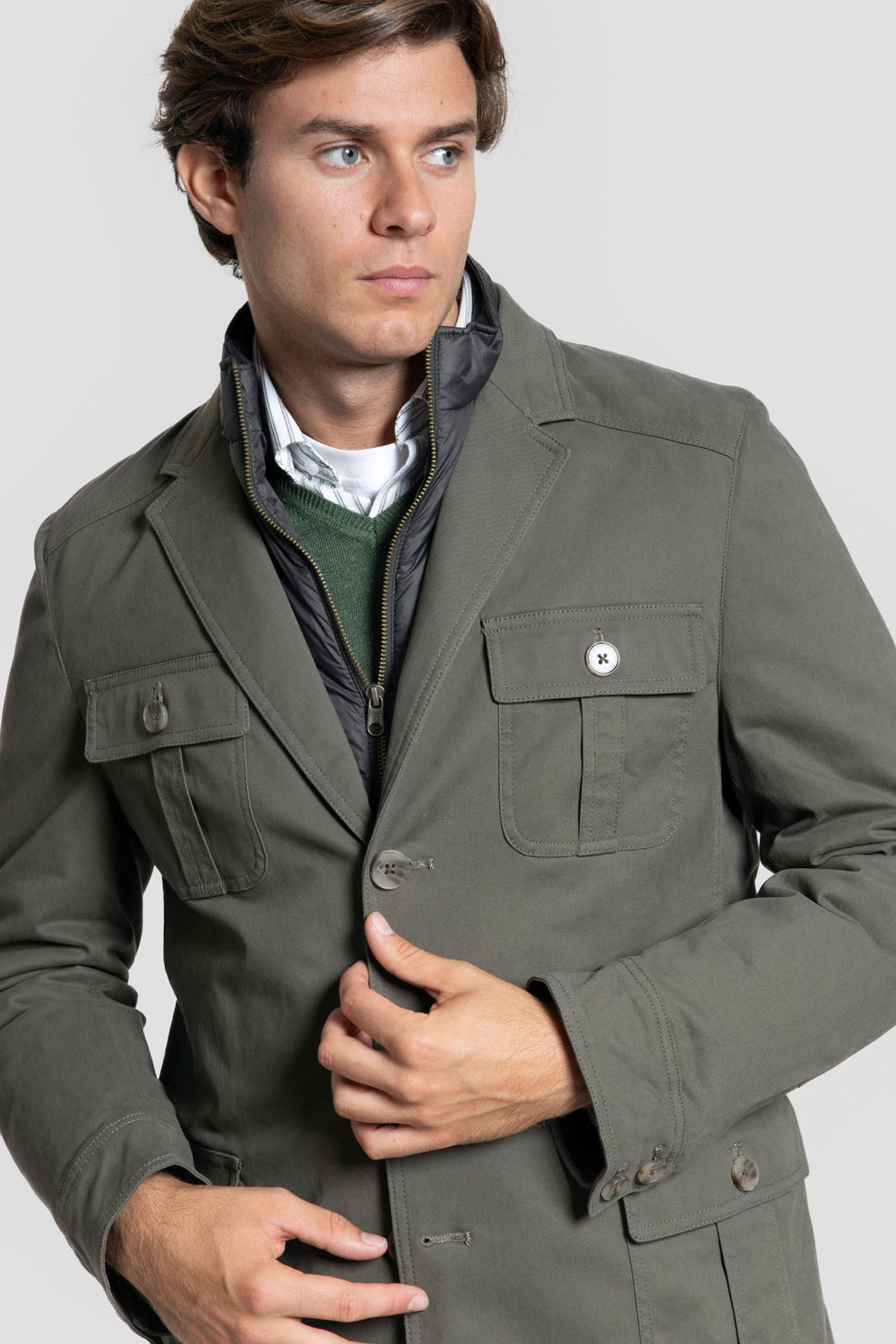 Chaqueta Bolsillos Kaki SKU 0.32434