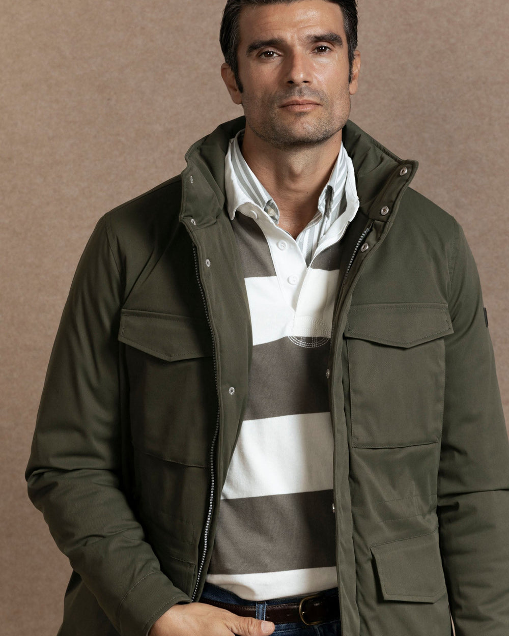 Chaqueton Bolsillos Kaki SKU 0.32454