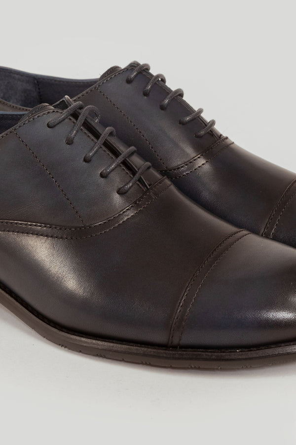 Sapato Perera de couro azul marinho SKU 0,30824