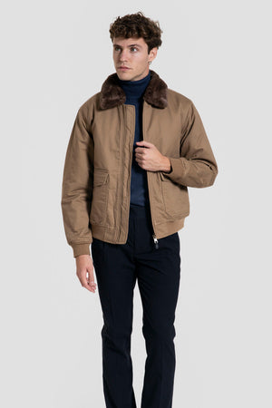 Cazadora camel Utility con Cuello Pelo  SKU 0.32675