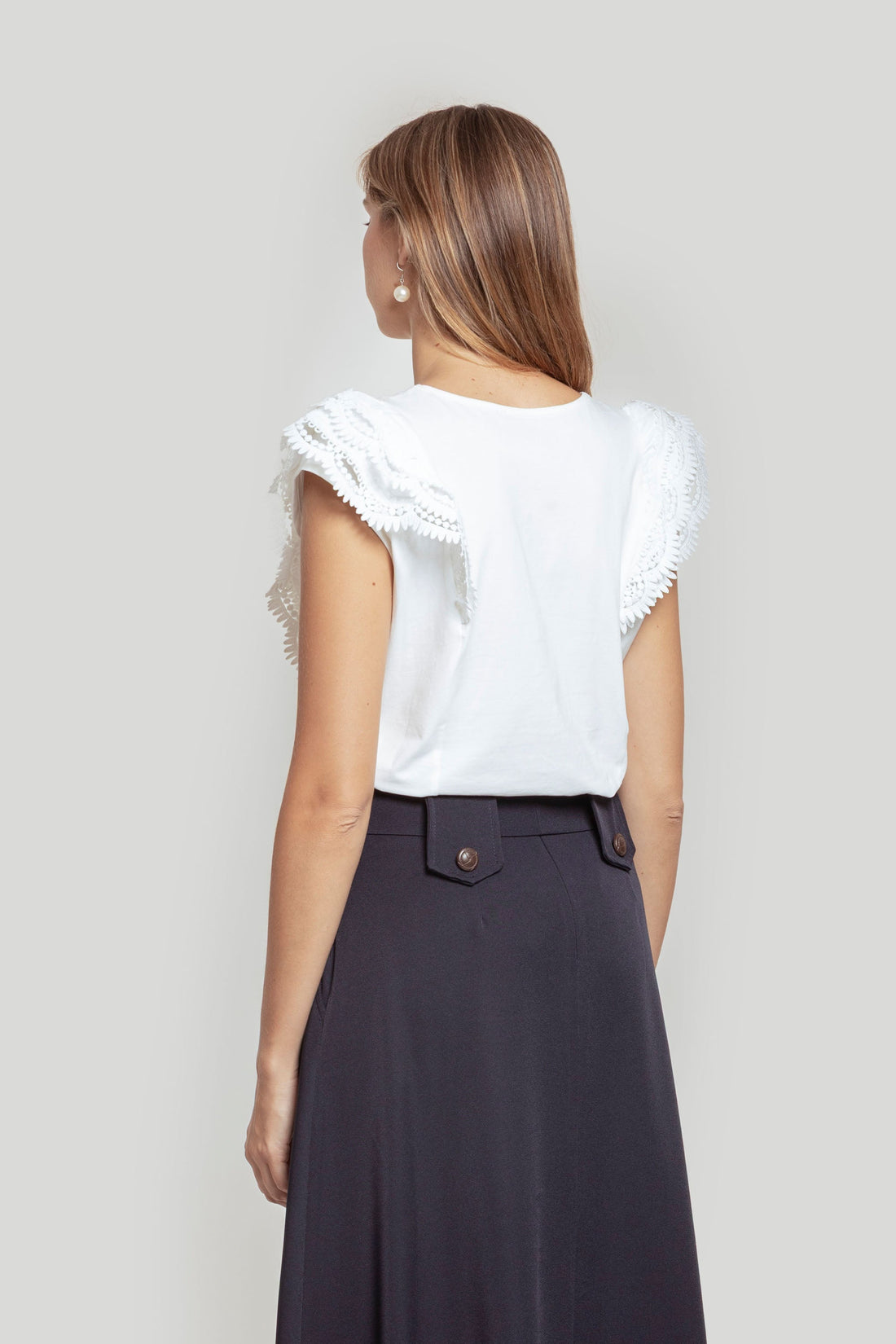 Camiseta branca com babados SKU 0,31524