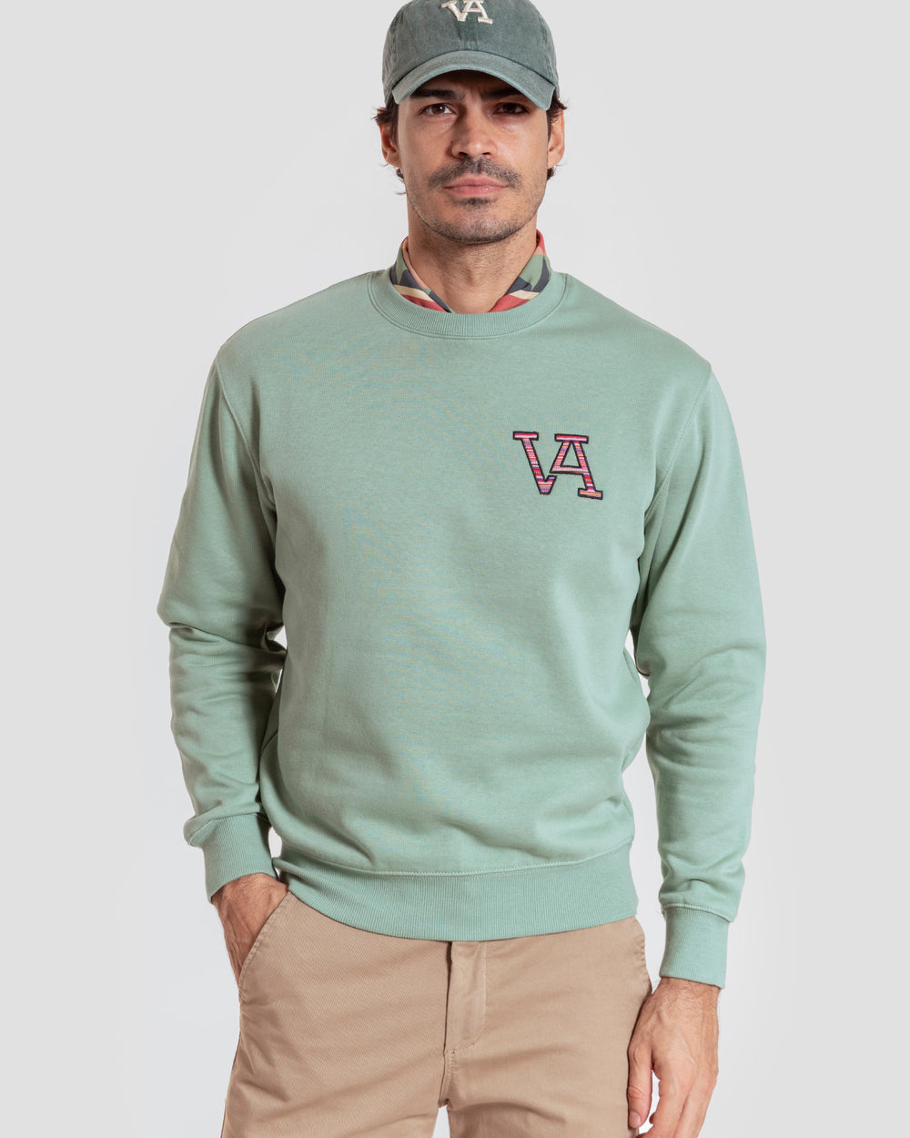 Sweat-shirt ethnique Va vert d'eau SKU 0.30053