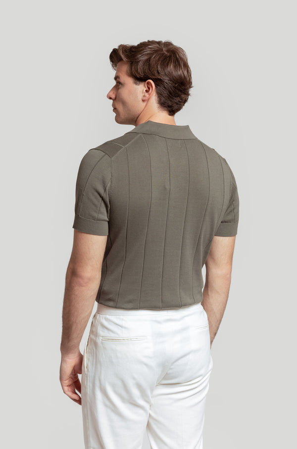 Polo de malha com listras simuladas cáqui SKU 0.30845