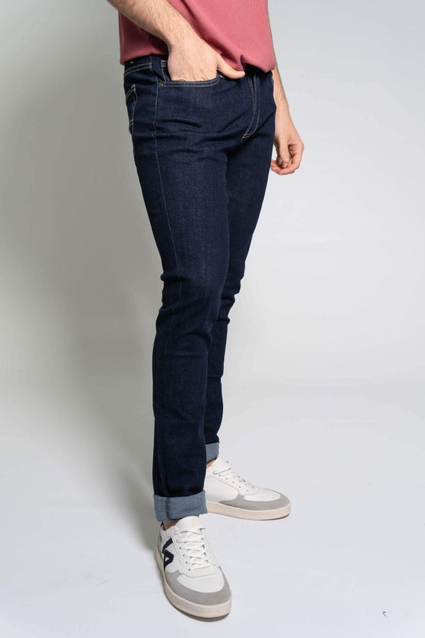 PANTALON VAQUERO SPORT MOJADO SKU 0.00071