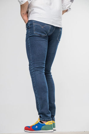 JEANS REGULAR PIEDRA SKU 0.07935
