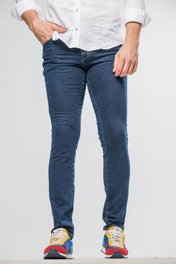 JEANS REGULAR PIEDRA SKU 0.07935