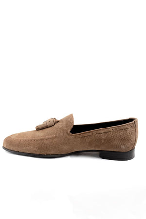 SAPATO CLÁSSICO CAMELO COM BORLA PERFURADA SKU 0,24758