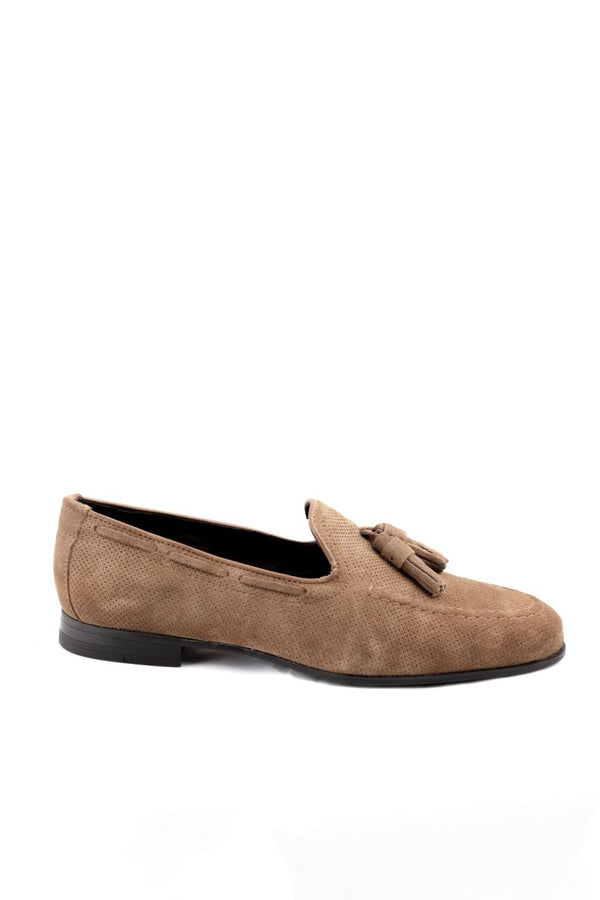 SAPATO CLÁSSICO CAMELO COM BORLA PERFURADA SKU 0,24758